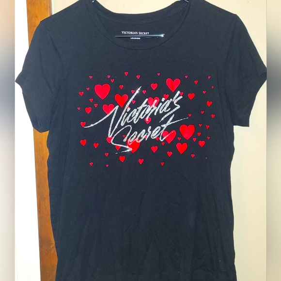 Women's Victoria Secret T-shirt - Picture 1 of 2